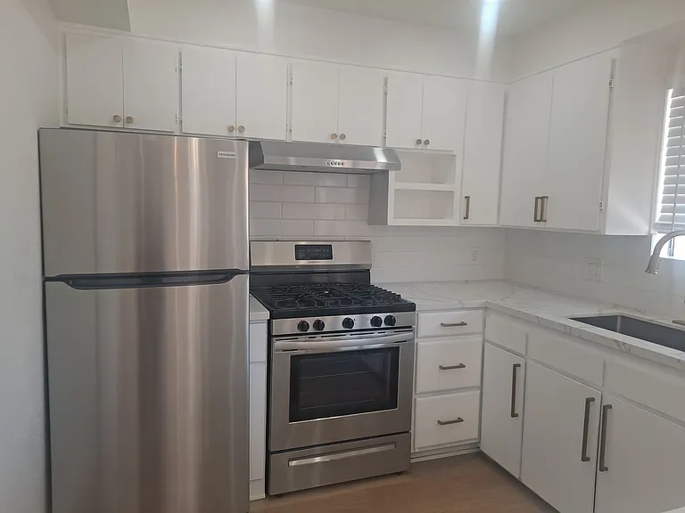 54-58 Smith Ave — Photo 15