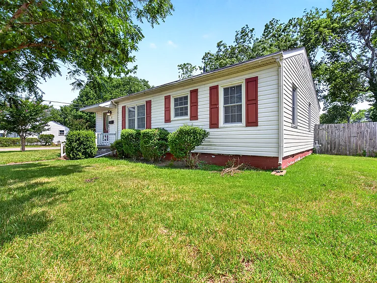 21 Aspenwood Dr — Photo 61