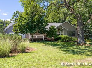 9225 Dayton Oaks Ct NE, Comstock Park, MI 49321