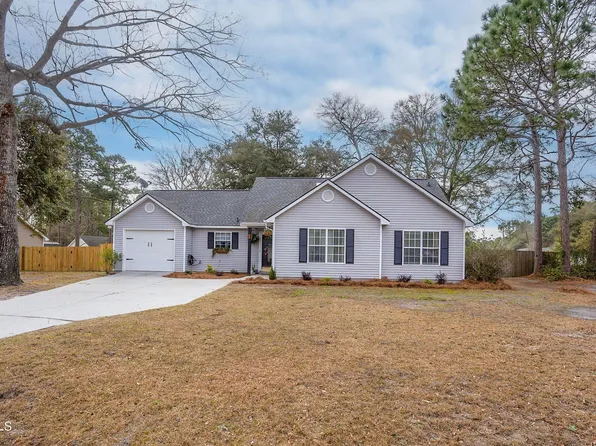2 Stellata Ln, Beaufort, SC 29907