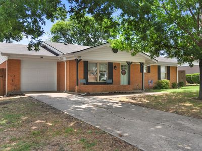 213 Mildred Ln, Benbrook, TX, 76126