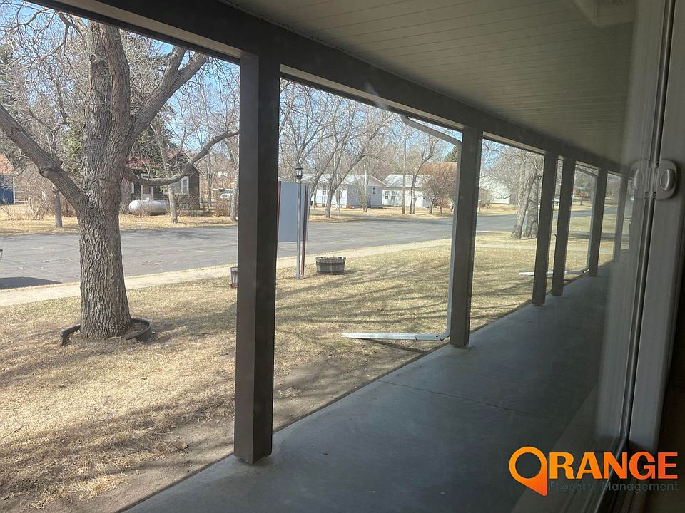 Golden Valley Apartments 121 1st Ave NE Golden Valley ND Zillow