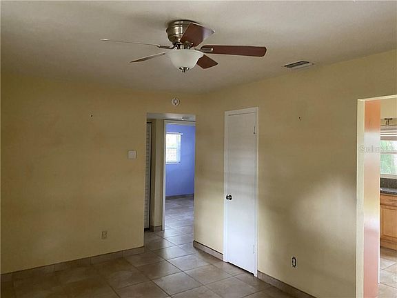 4th image of 1182 Iva St