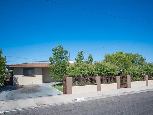 1300 Smoke Tree Ave, Las Vegas, NV 89108