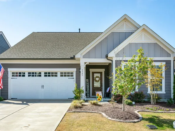 3345 Turner Ridge Dr, New Hill, NC 27562