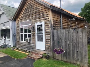 211 5th St, Avonmore, PA 15618