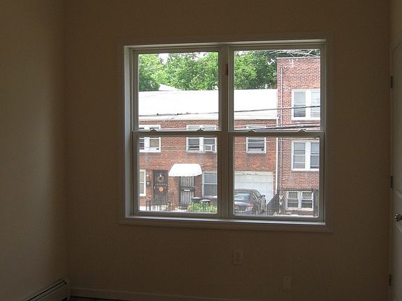 5th image of 11601 Nashville Blvd #1