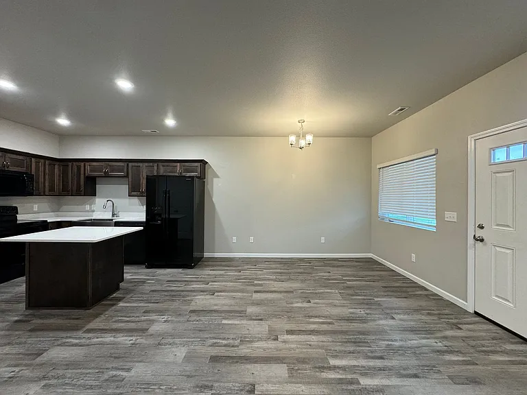 3402 French St — Photo 5
