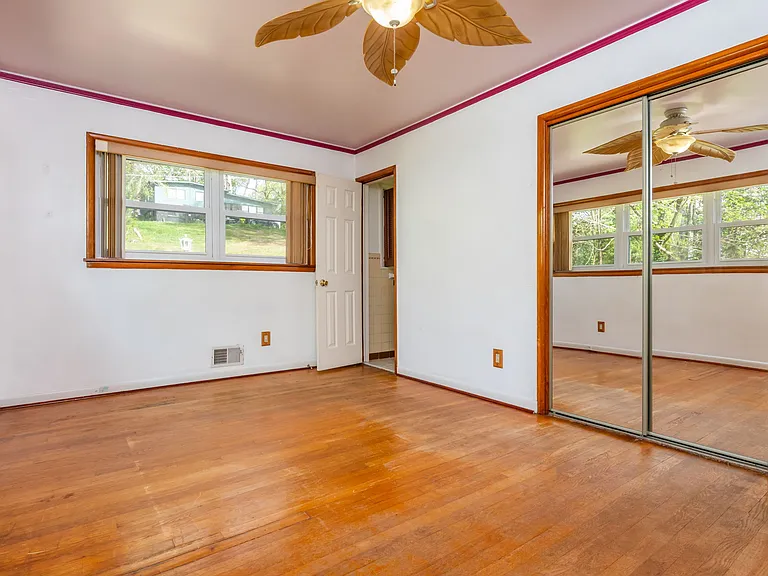 2876 Bob White Dr SW — Photo 11