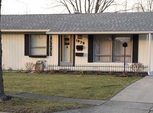 1979 Kelsey Dr, Cuyahoga Falls, OH 44221