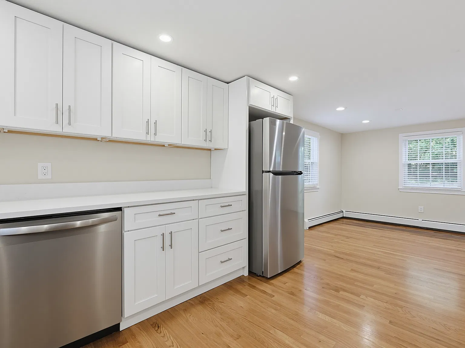 4 bed, 1470 sqft, $4,000 — Photo 4