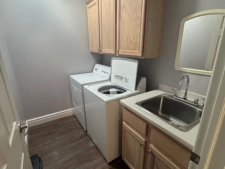 1806 W Sunstar Dr — Photo 10