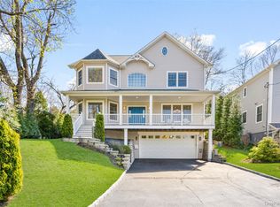 3 Robin Hill Road, Scarsdale, NY