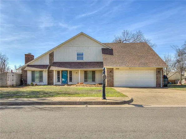 1808 Thunderbird Blvd, Edmond, OK 73013
