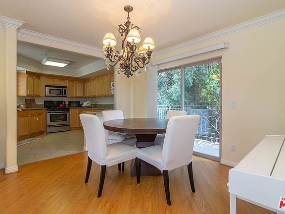 3rd image of 2435 Florencita Ave Unit 205