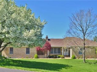 12 Forest Hills Dr, Washington, MO 63090