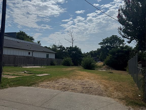 2nd image of 3351 Parvia Ave