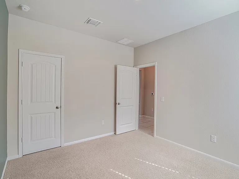 6700 Ranchito Dr — Photo 15