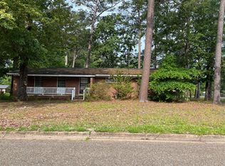 215 Gaylane Dr, Columbus, MS 39702
