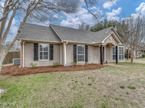 204 Hemlock Dr, Flowood, MS 39232