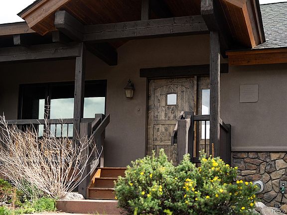 2nd image of 18390 Camino Del Norte