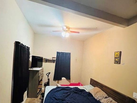 5th image of 3187 2nd St