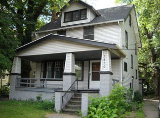 2460 Noble Rd, Cleveland Heights, OH 44121