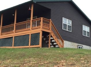 797 Dugan Rd, Belpre, OH 45714