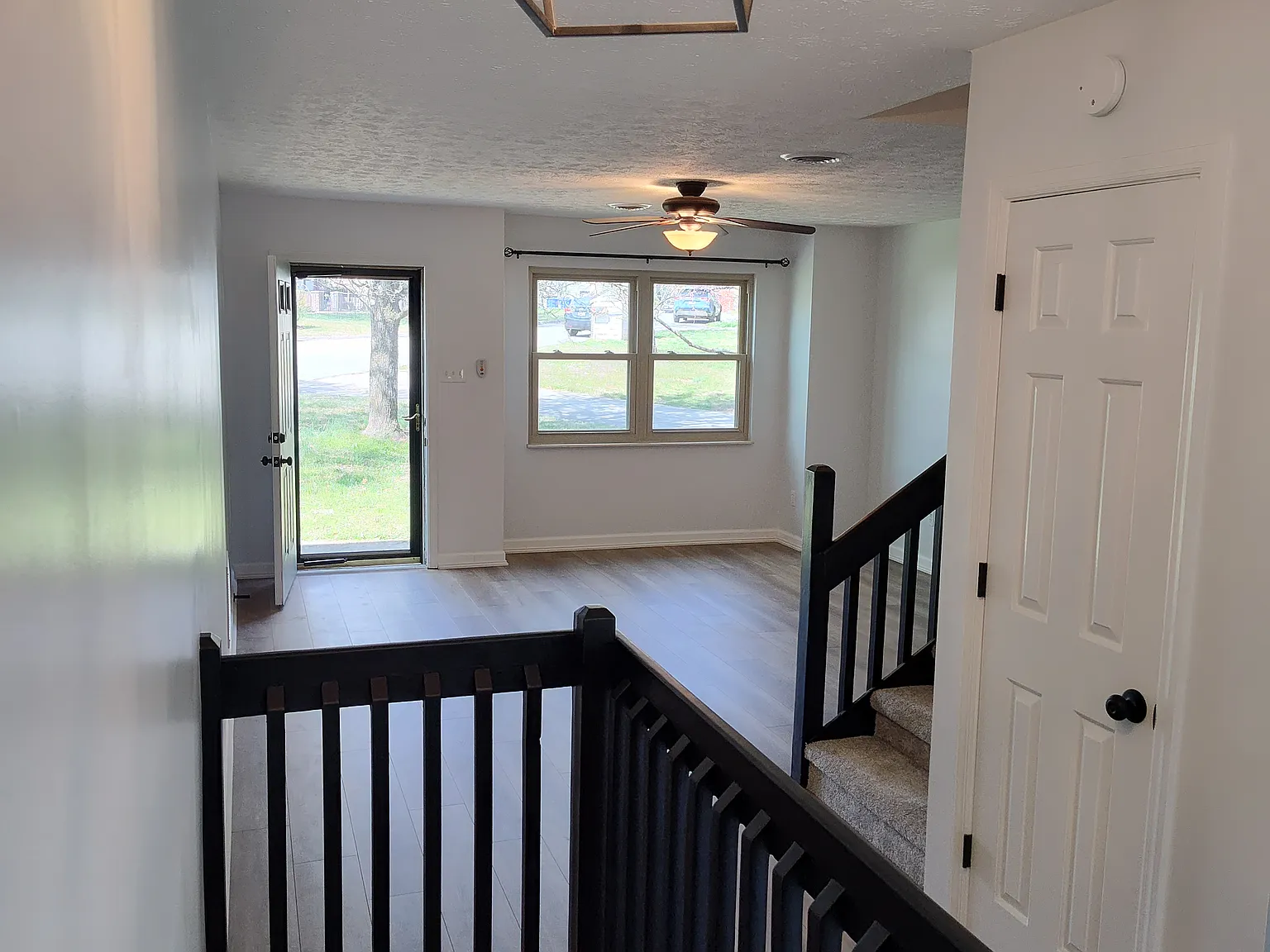 2 bed, 1.5 bath, 1488 sqft, $1,850 — Photo 3