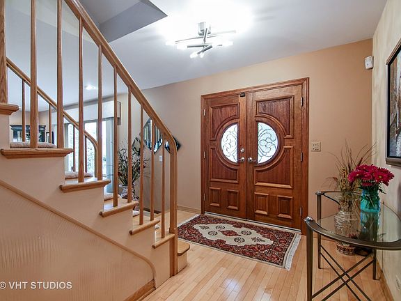 3rd image of 3405 River Falls Dr