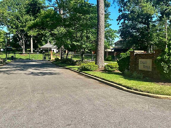 2nd image of 2474 Eagleridge Ln NW #29