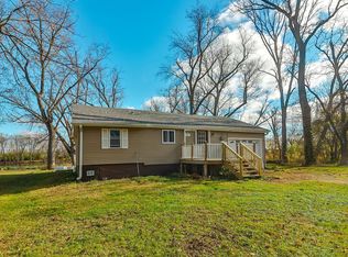 10891 Edgemere Ter, Roscoe, IL 61073