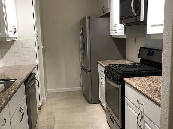 4th image of 3550 Caminito El Rincon Unit 63