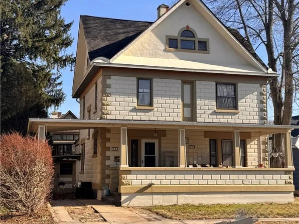 26 Chestnut St, Wellsville, NY 14895