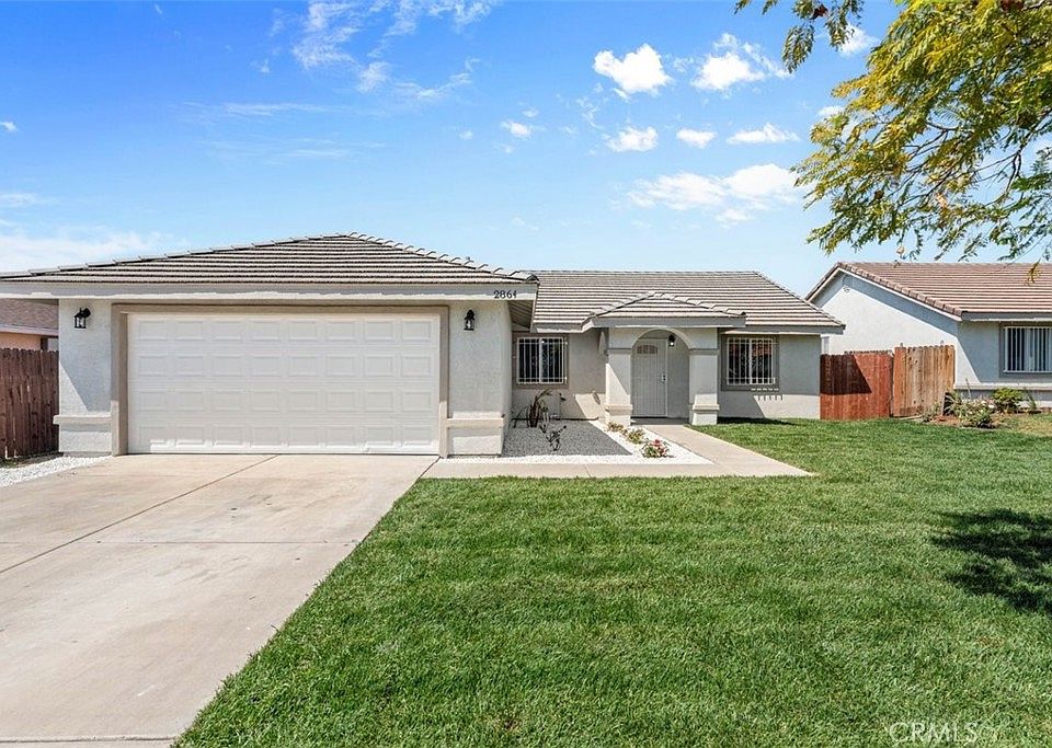 1st image of 2864 Colima Ave