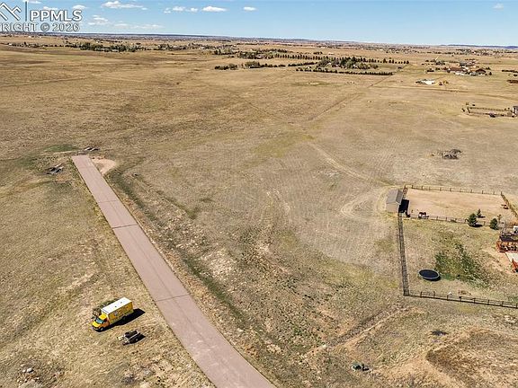 2nd image of 15530 Amo Rd