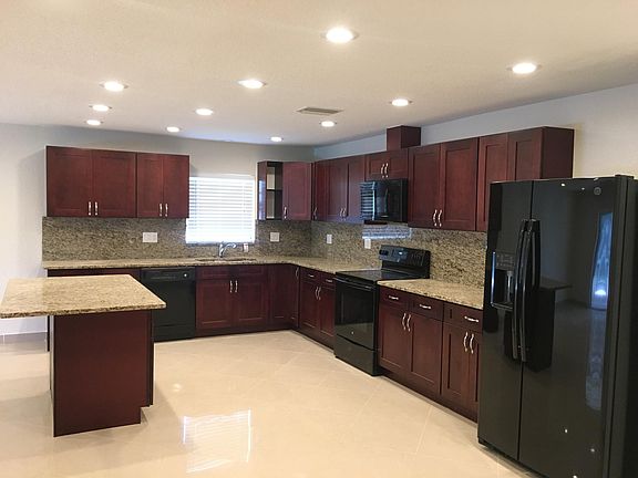 2nd image of 7512 Cypress Knee Dr