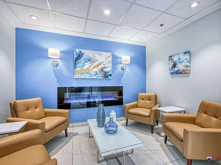 158 McArthur Ave #209 — Photo 22