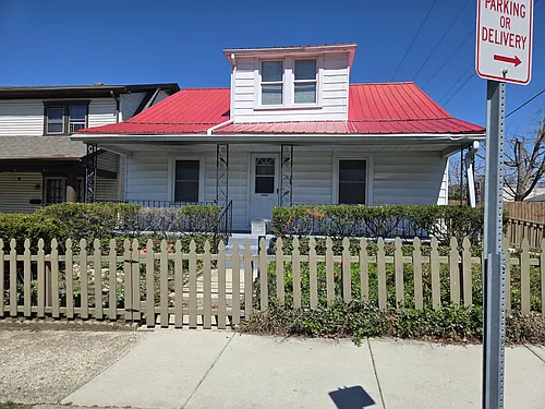 2527 Saint Charles Ave Photo 1