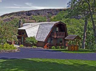 1096 Canyon Way W, The Dalles, OR