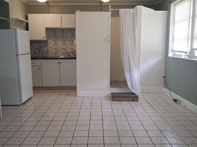 164 Tradewinds Dr NW #B — Photo 3
