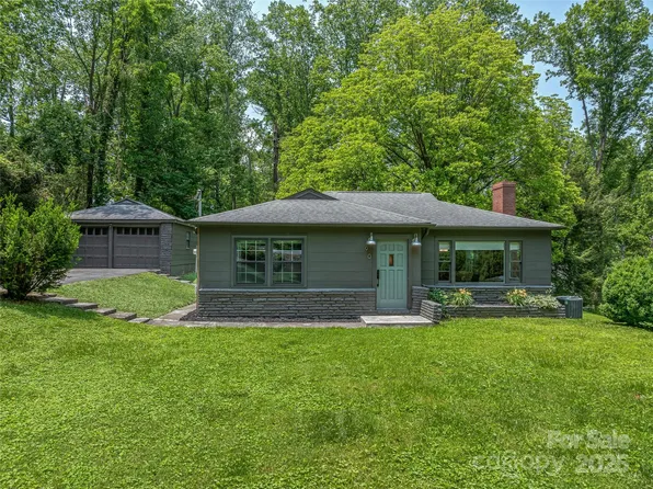 90 W Skyland Cir #1, Asheville, NC 28804