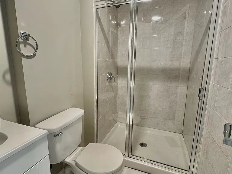 151 Dewey St #1R — Photo 13