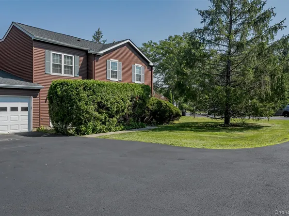 37 Candlestick Court, Warwick, NY 10990