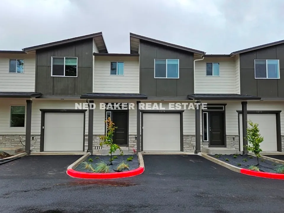 1250 Baxter Rd SE
