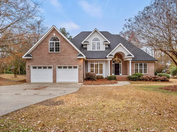 116 Carroll Dr, Four Oaks, NC 27524