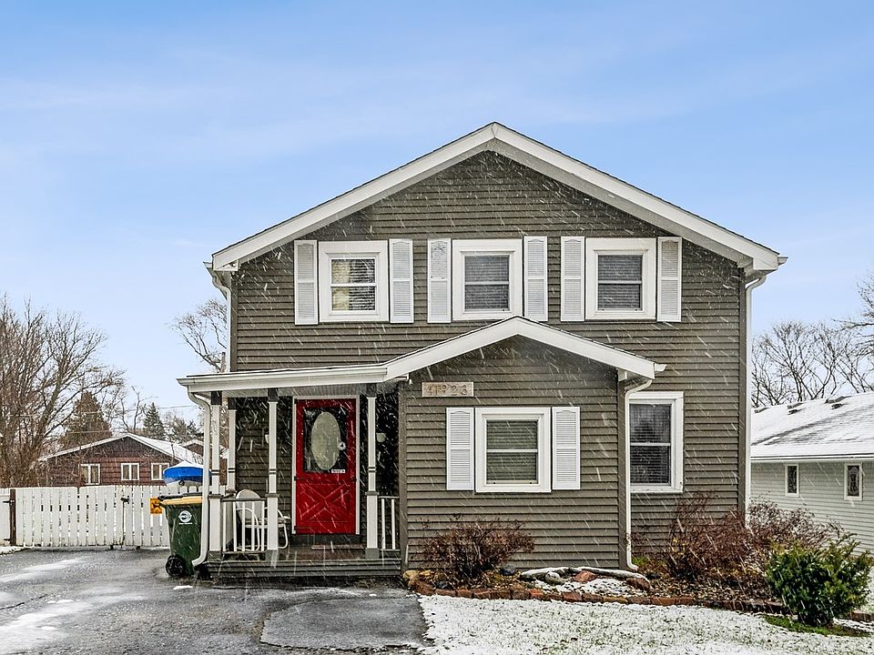 1st image of 41923 N Beachview Dr