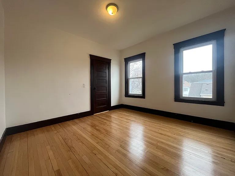 38 Esther St #1 — Photo 13