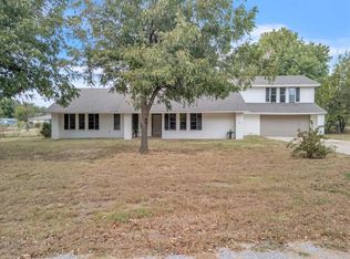 14875 Arrowhead Dr, Yukon, OK 73099