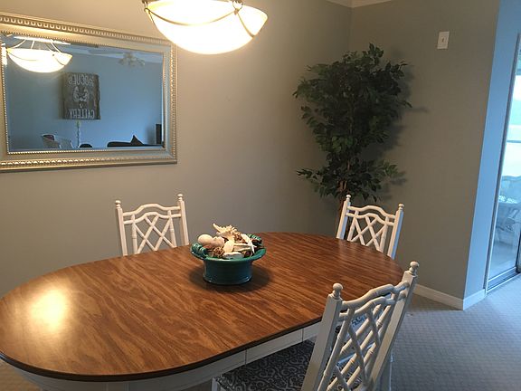 4th image of 307 Grayston Pl